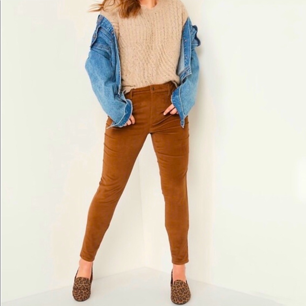 NWT Old Navy Velvet Super Skinny Jeans